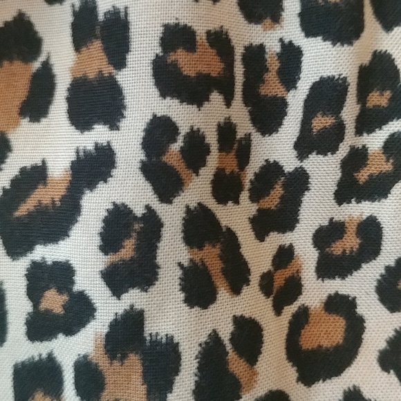 H&M Leopard Roper - Picture 2 of 8